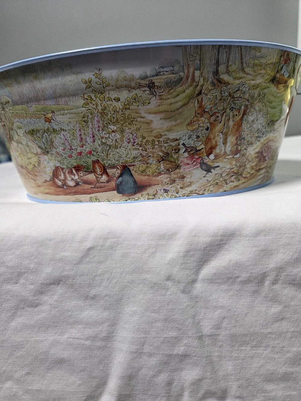 SCHYLLING 1996 Estonia Tin Basket Pail Tub Bucket Oval with Handles